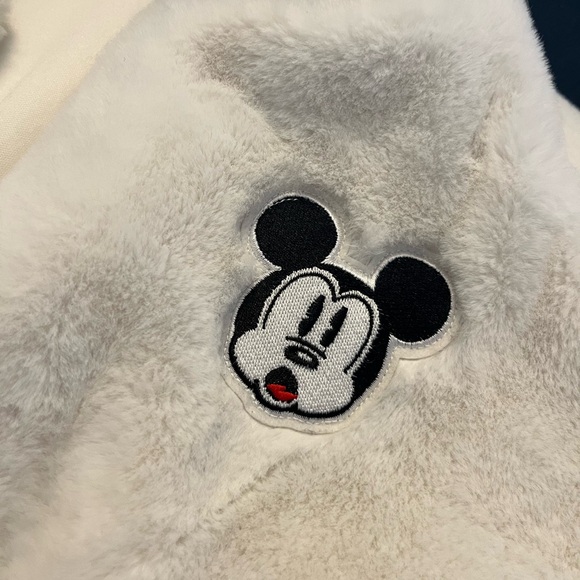 Fluffy fur Disney jacket - Picture 2 of 4